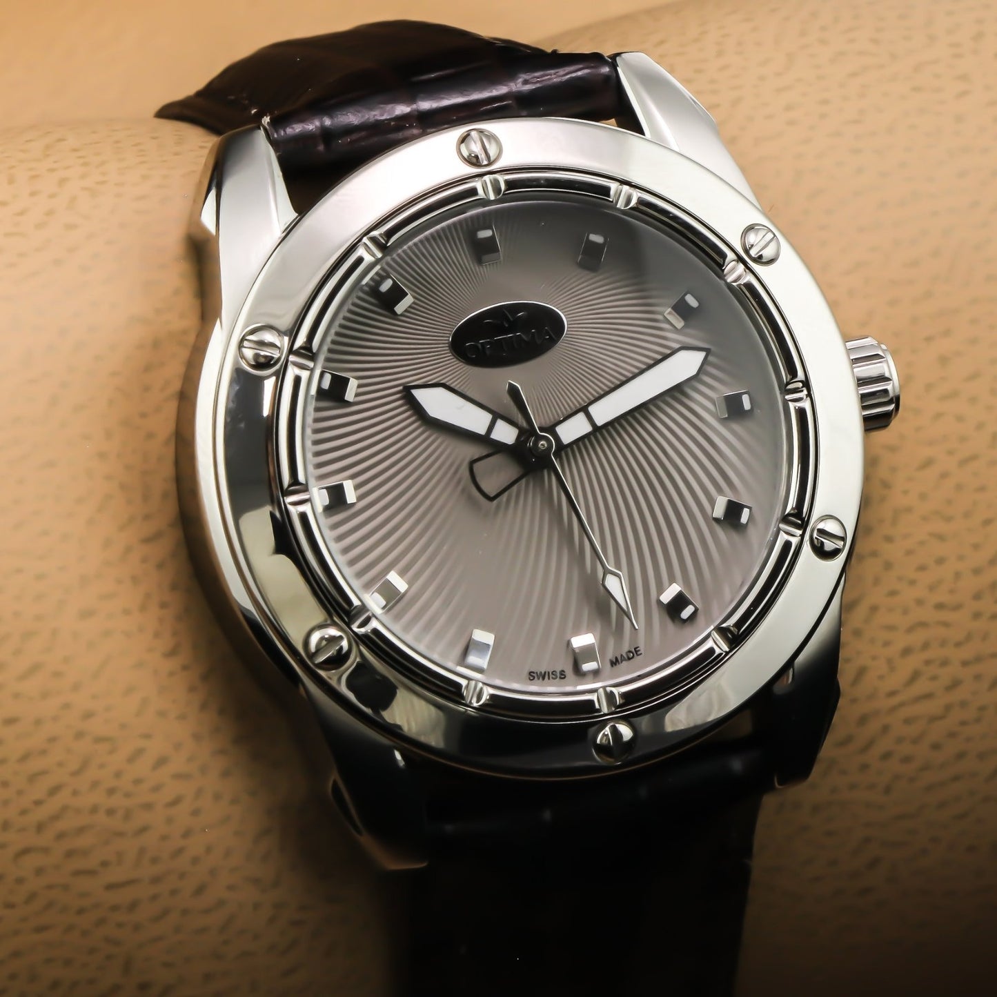 Optima • Swiss Watch • Stainless Steel • 38mm • Quartz • 5ATM • OSL293
