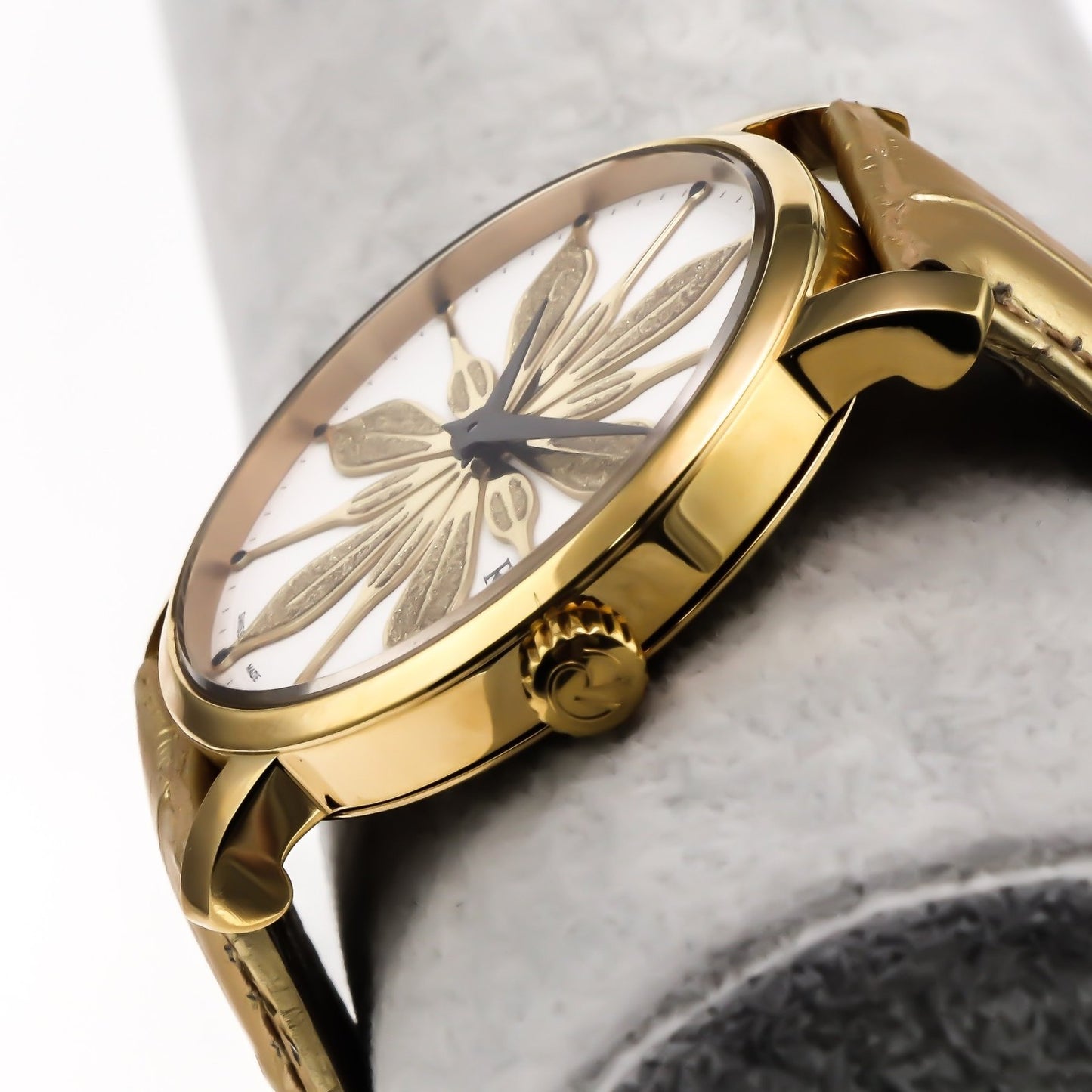 RSW • Swiss Watch • Stainless Steel • 41.85mm • ETA Quartz • 3ATM • RSW9341