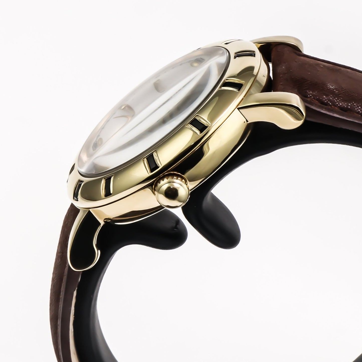 Optima • Swiss Watch • Stainless Steel • 39mm • Quartz • 5ATM • OSL265