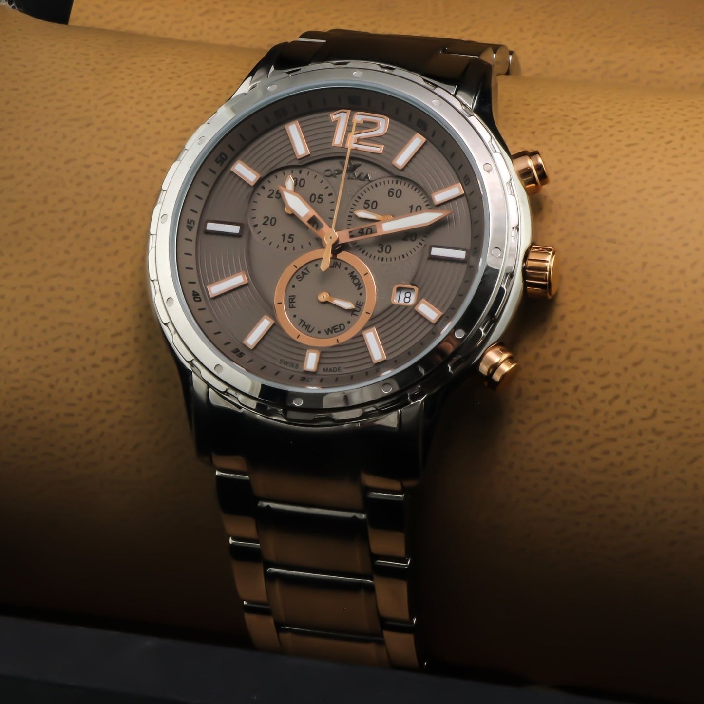 Optima • Swiss Chronograph Watch • Stainless Steel • 44.5mm • Quartz• OSC362