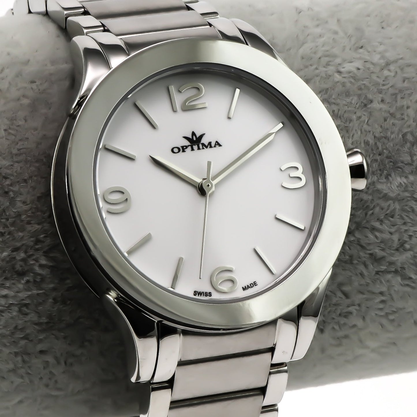 Optima • Swiss Watch • Stainless Steel • Quartz • 39mm • 5ATM • OSL352
