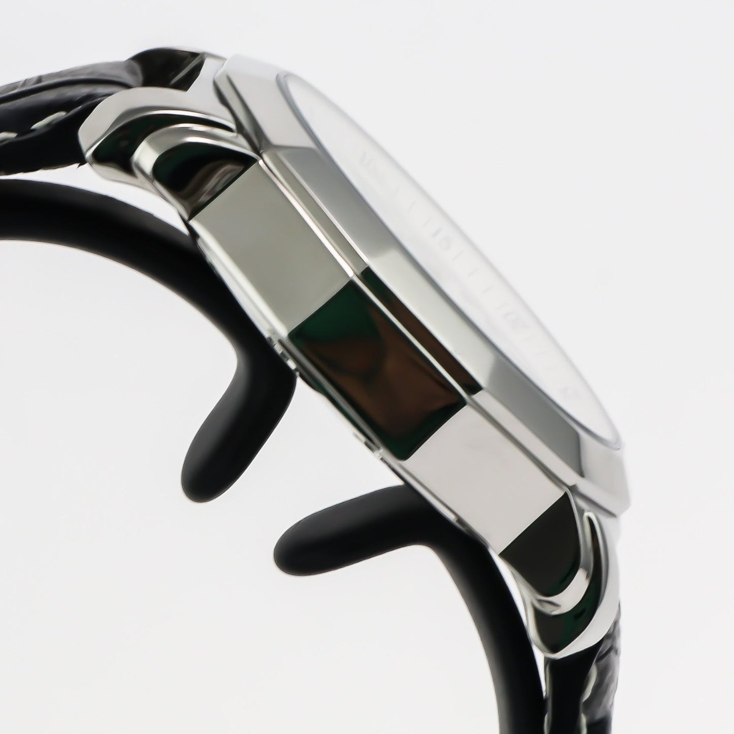 Optima • Swiss Chronograph Watch • Stainless Steel • 43 mm • Quartz • OSC248