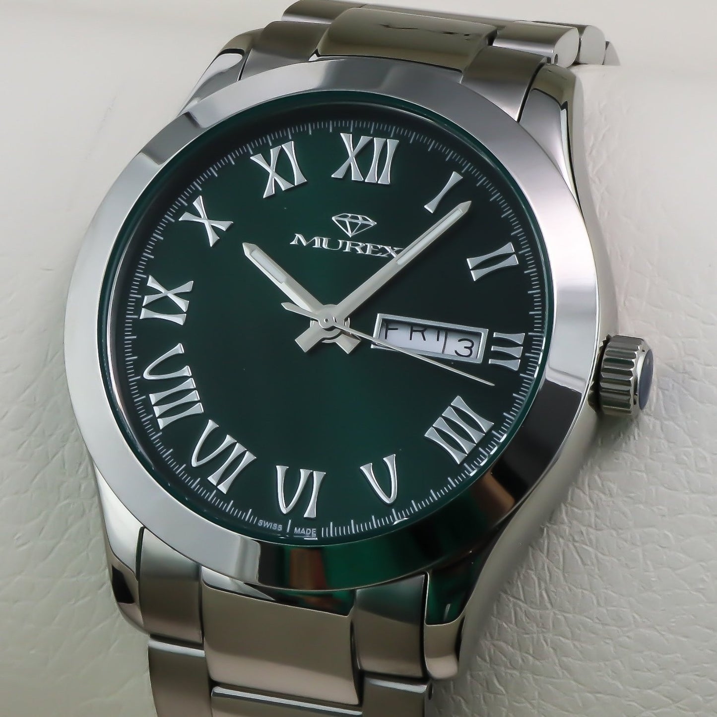 Murex • Swiss Watch • Stainless Steel • 44.9 mm • Quartz • 5ATM • MUM634
