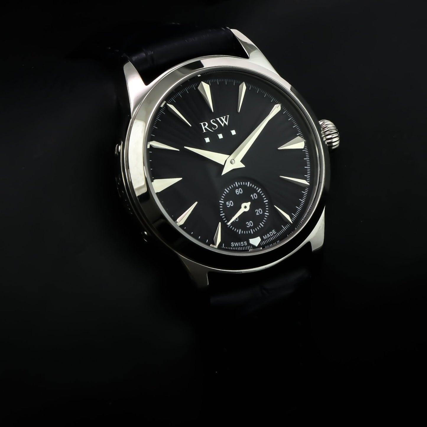 RSW • Swiss Watch • Stainless Steel • 33.90mm • Quartz • 5ATM • RSWL111