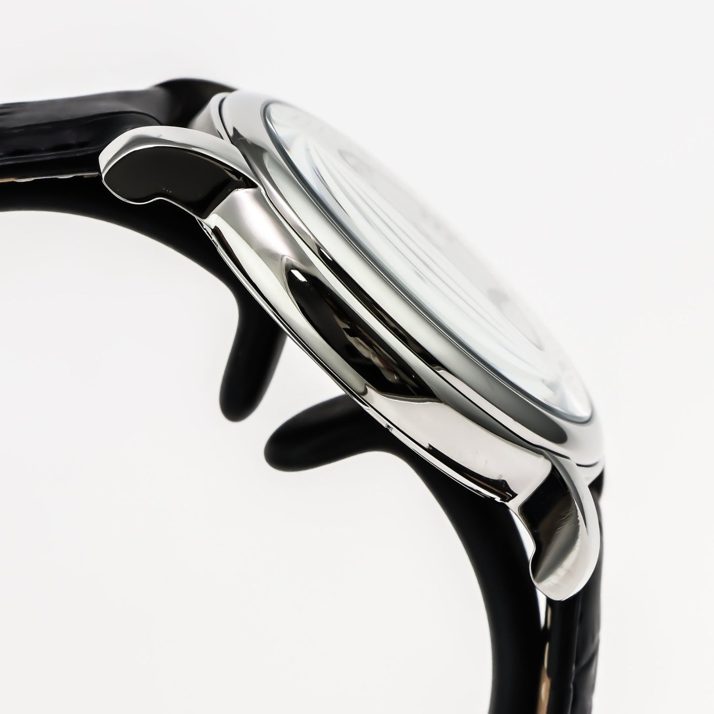 Mercury • Swiss Watch • Stainless Steel • Quartz • 41mm • 5ATM • ME410