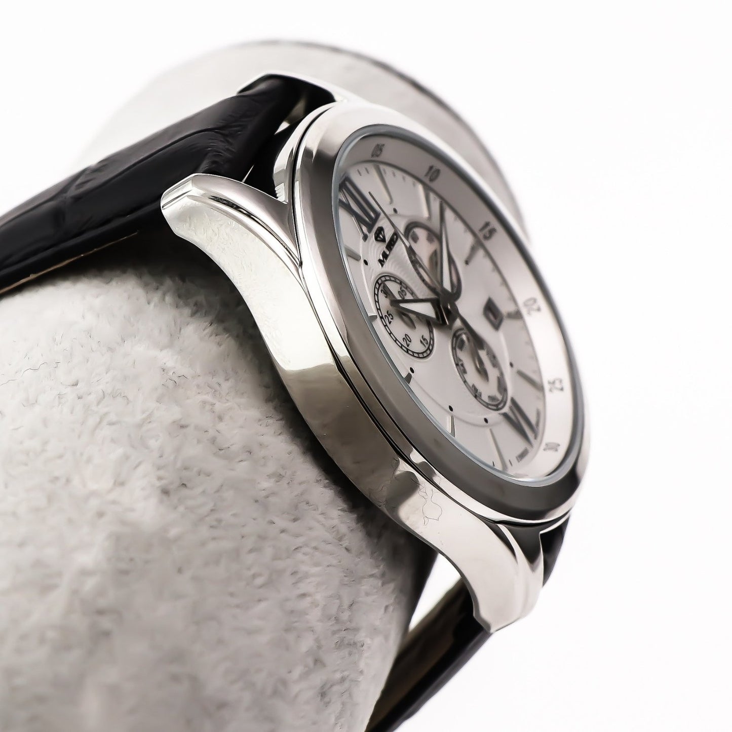 Murex • Swiss Chronograph Watch • Stainless Steel • 44mm • Quartz • MUC503