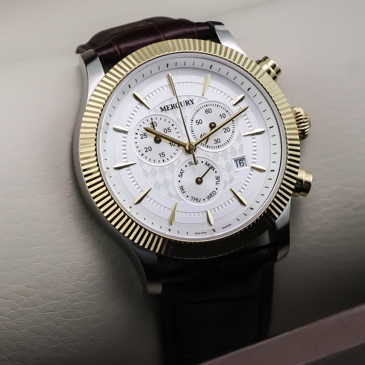 Mercury • Swiss Chronograph Watch • Stainless Steel • 46mm • Quartz • ME460