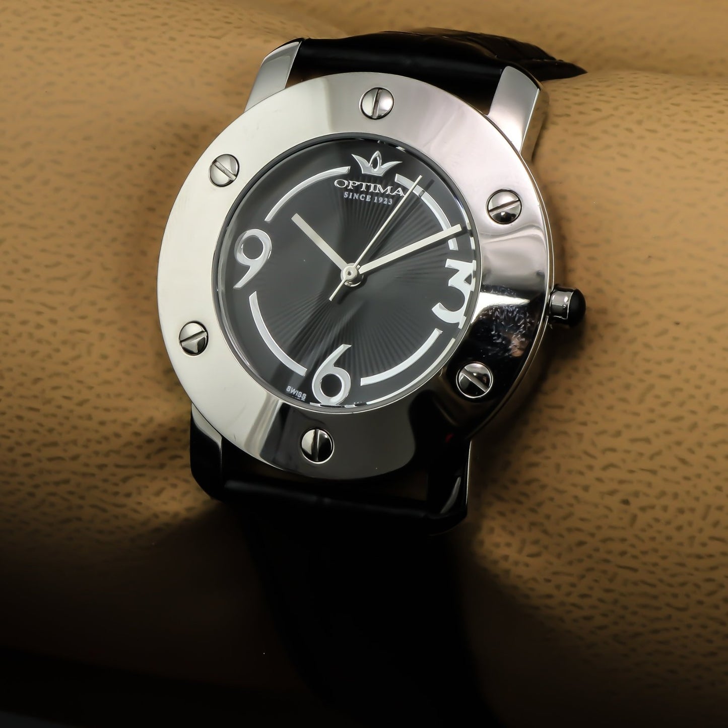 Optima • Swiss Watch • Stainless Steel • 38mm • Quartz • 10ATM • OSL206