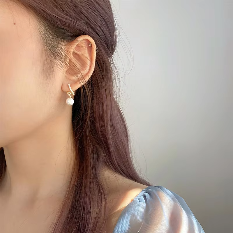 18K Gold Plated Screw Pearl Stud Earrings • Elegant Imitation Jewelry for Women