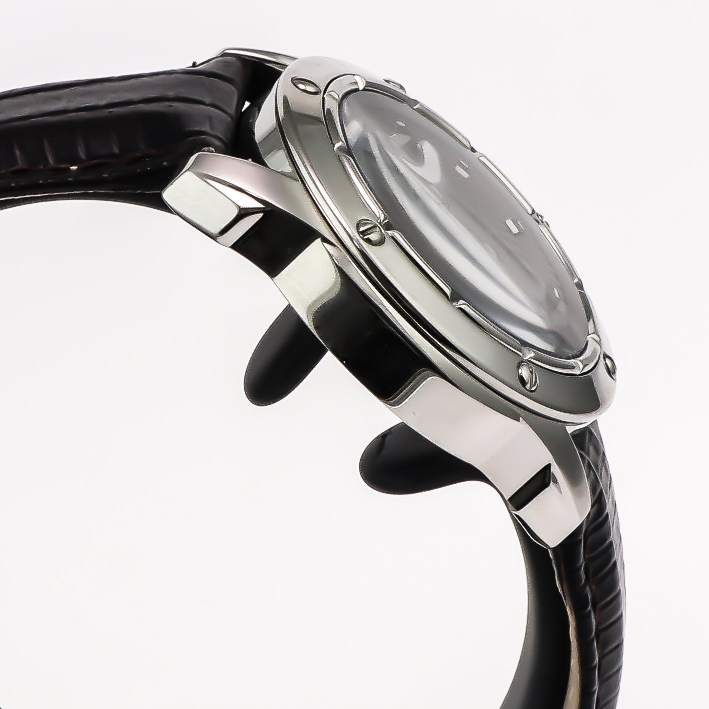 Optima • Swiss Watch • Stainless Steel • 38mm • Quartz • 5ATM • OSL293