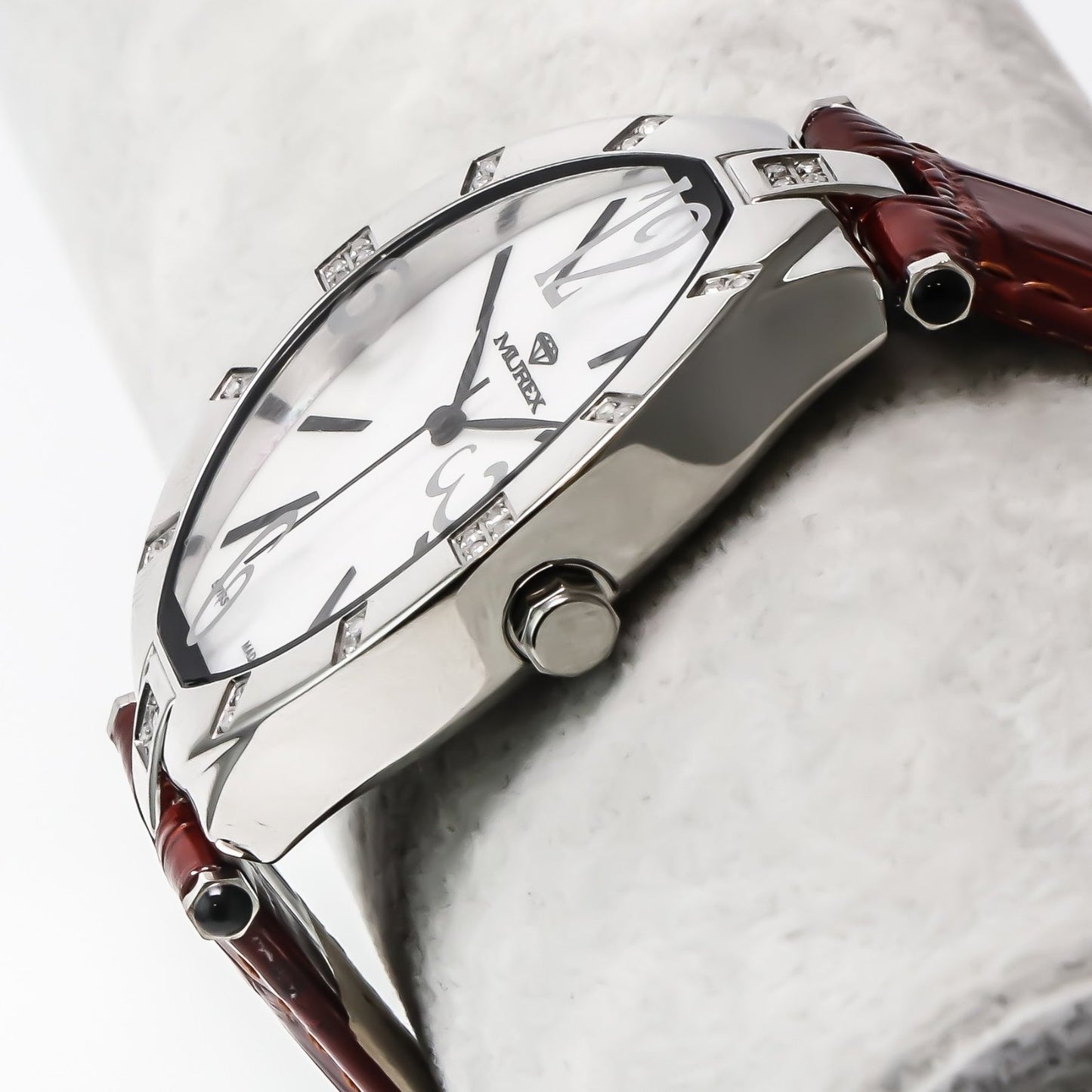 Murex • Swiss Diamond Watch • 32 SI White Diamonds .18ct • 34x41 mm • 3ATM