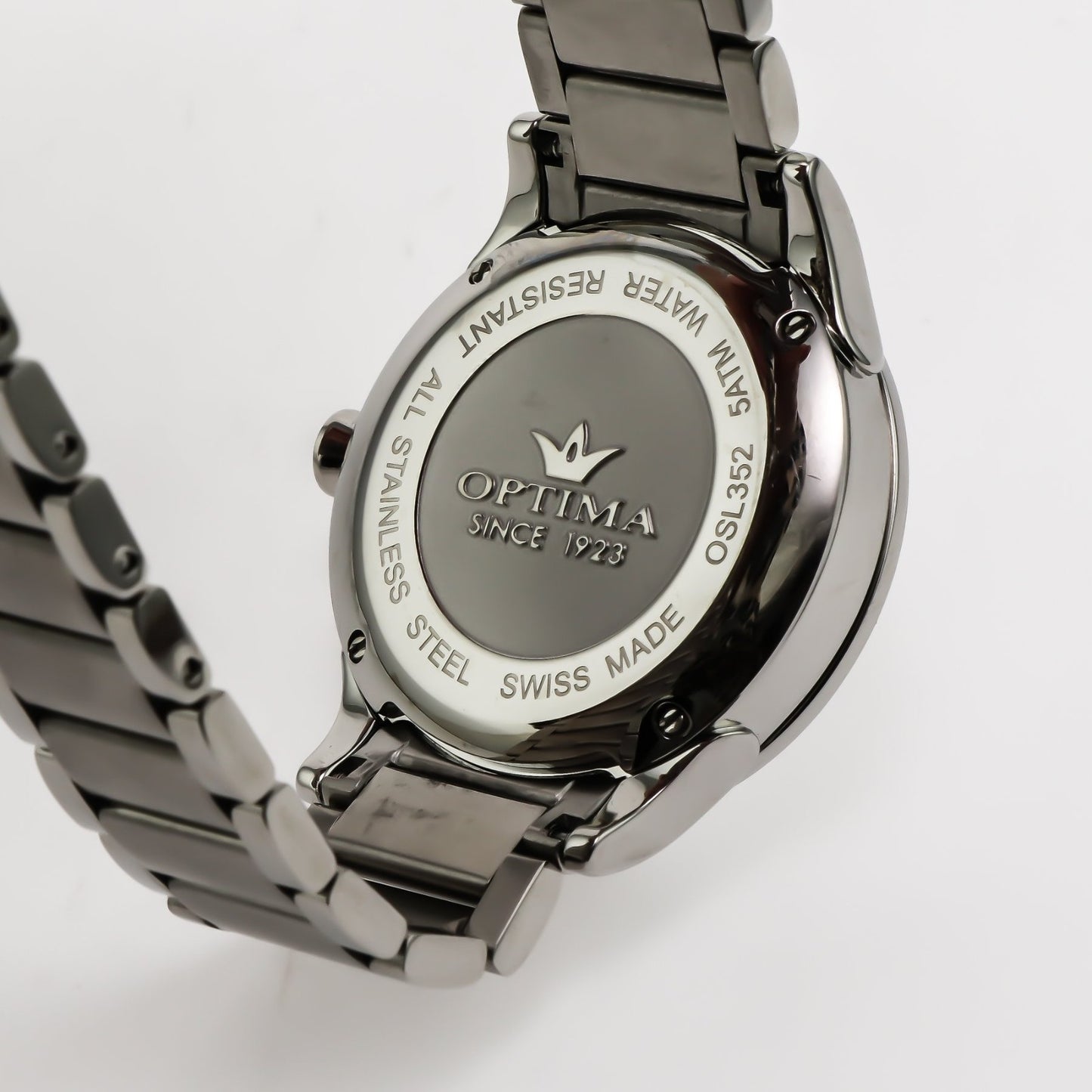Optima • Swiss Watch • Stainless Steel • Quartz • 39mm • 5ATM • OSL352