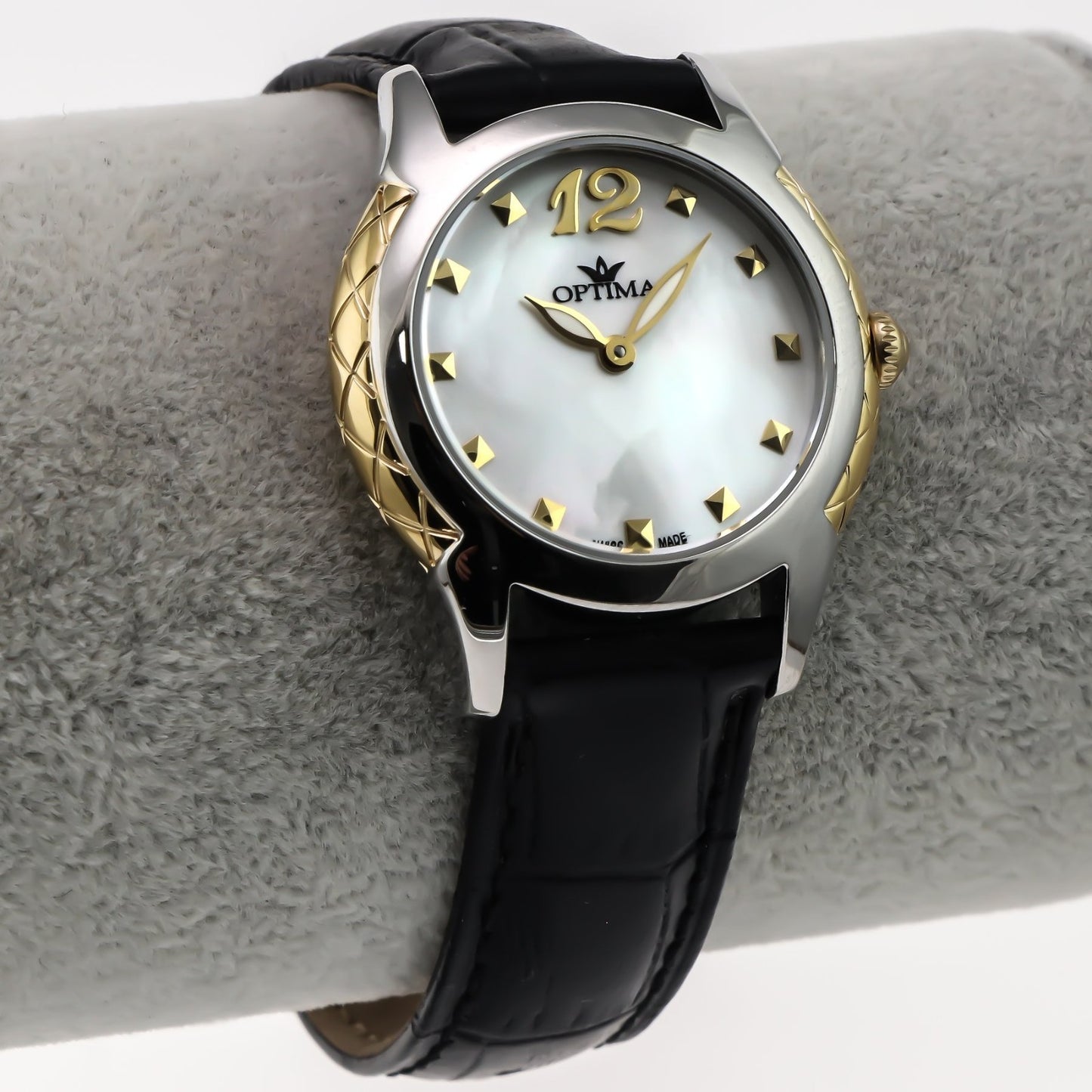 Optima • Swiss Watch • Stainless Steel • 31mm • Quartz • 5ATM • OSL381