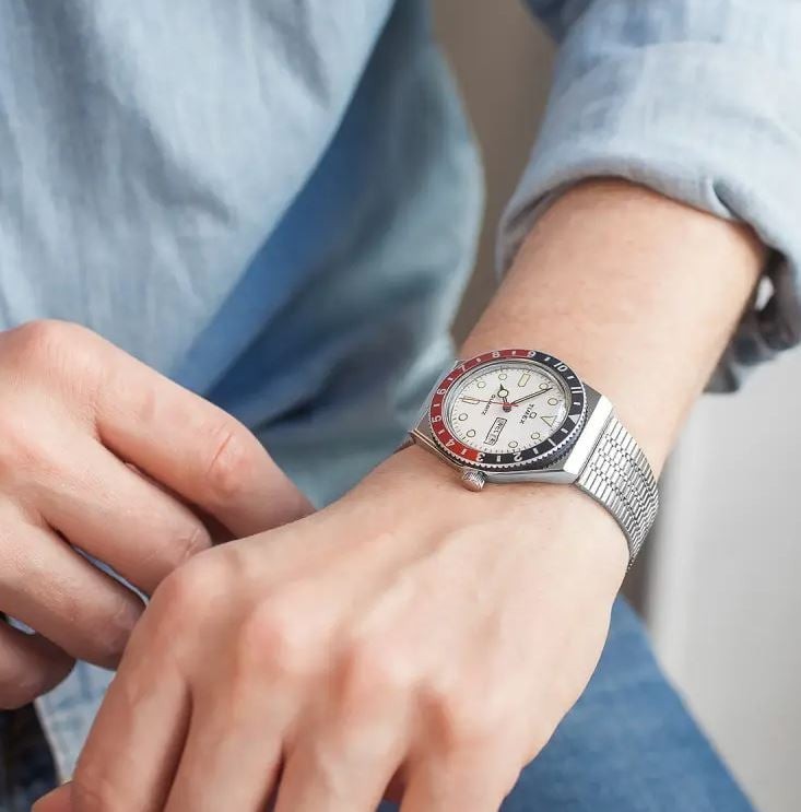 Timex • Men Watch Q Reissue • Stainless Steel • 38mm • Quartz • 5ATM • TW2U61200