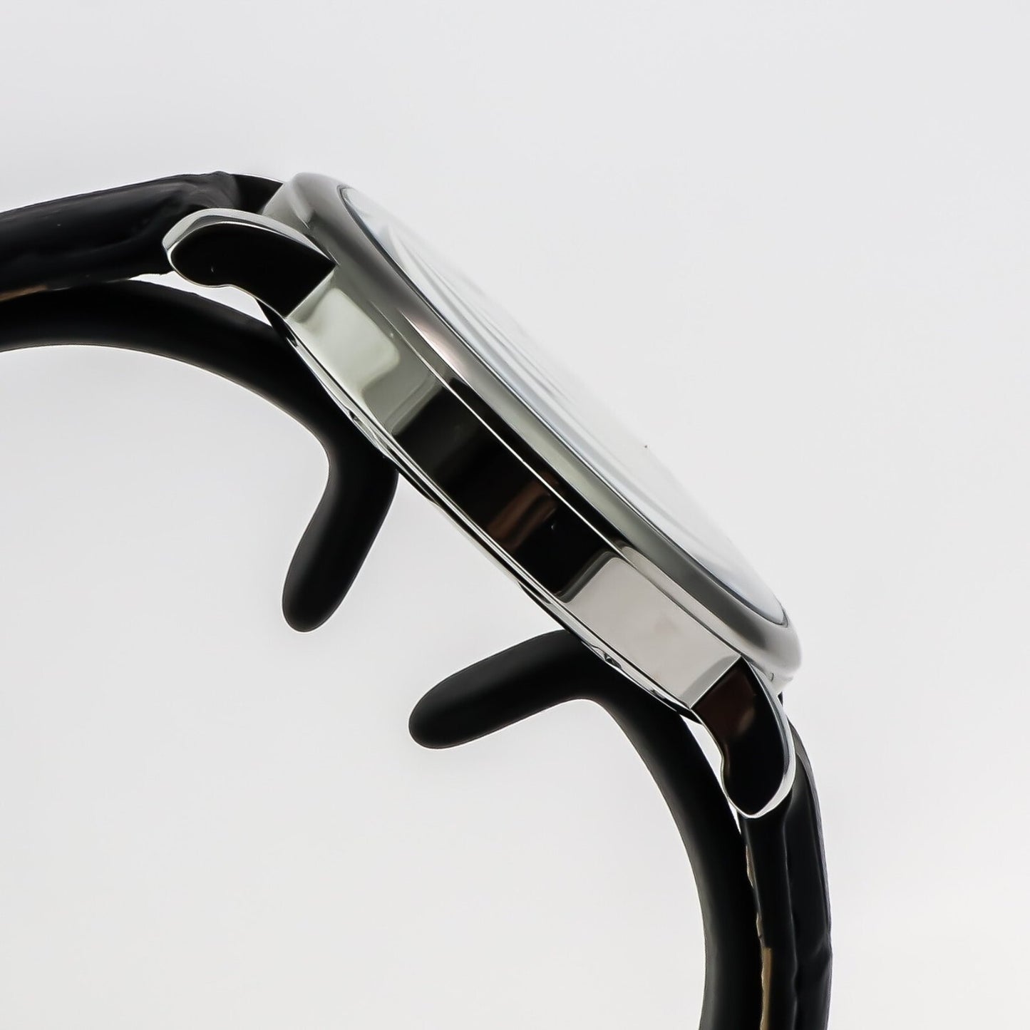 Mercury • Swiss Watch • Stainless Steel • 45mm • Quartz • 5ATM • ME405