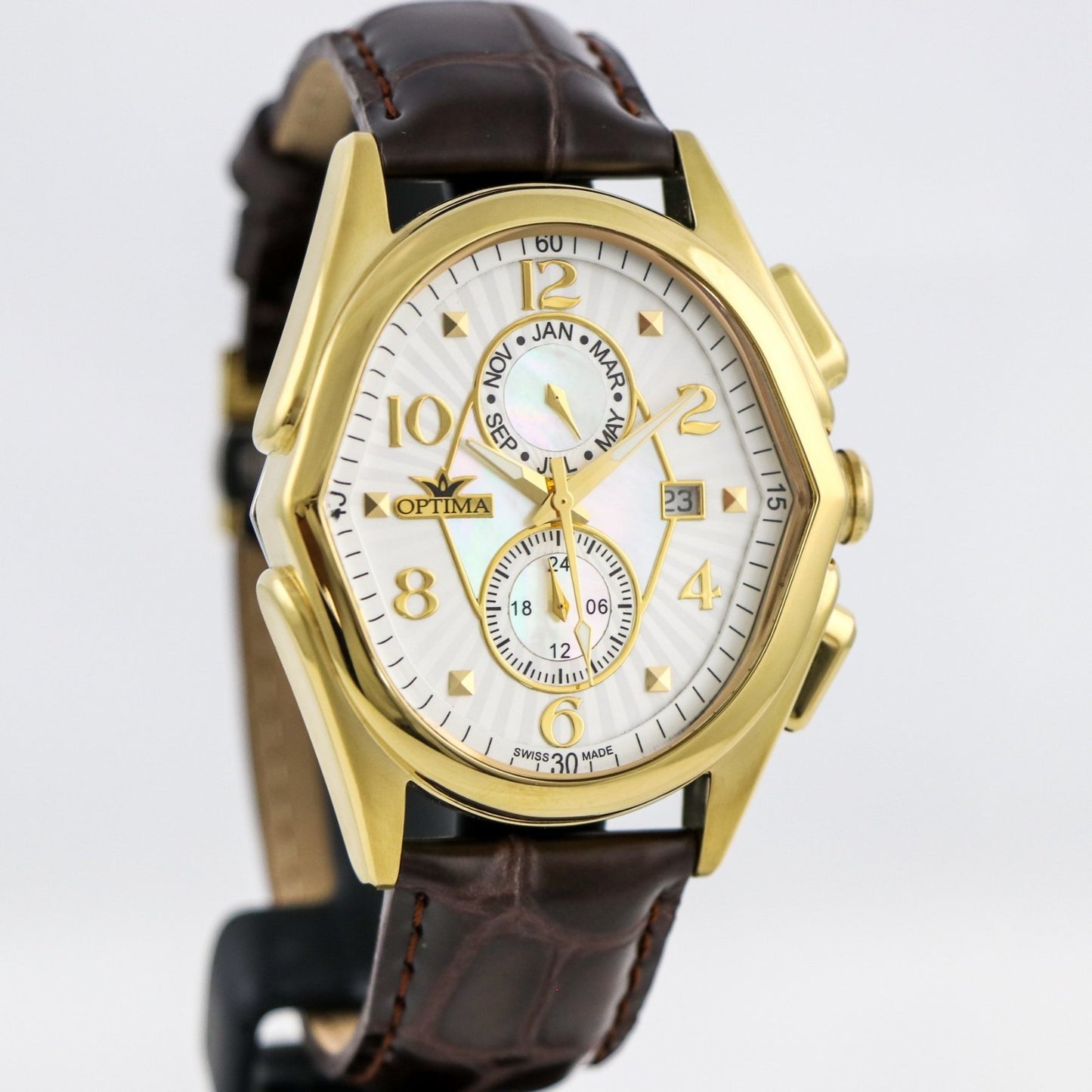 Optima • Swiss Watch • Stainless Steel • 42 mm x 44.5mm• Quartz • 5ATM • OSC272