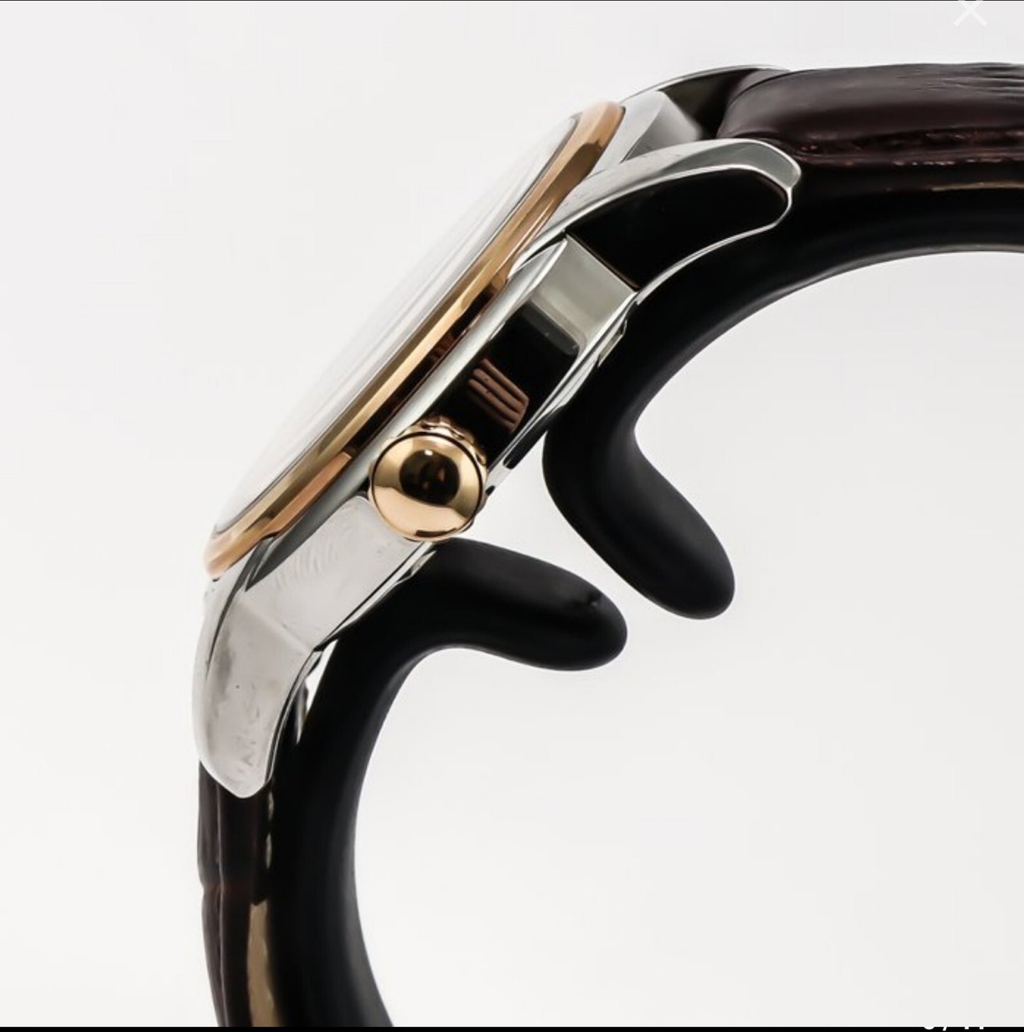 Murex • Swiss Watch • Stainless Steel Rose Gold Quartz • 39x45mm • 5ATM • MUL550