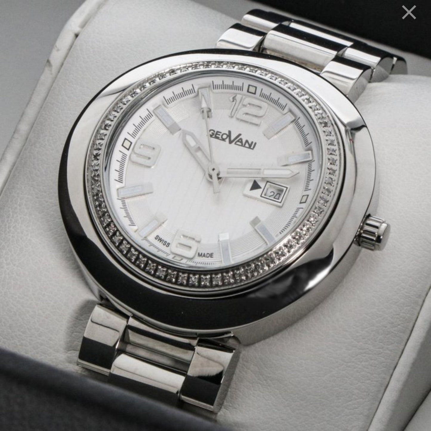 GEOVANI • Swiss Watch • Stainless Steel • Gemmed Bezel • 38mm Quartz 3ATM GOL511
