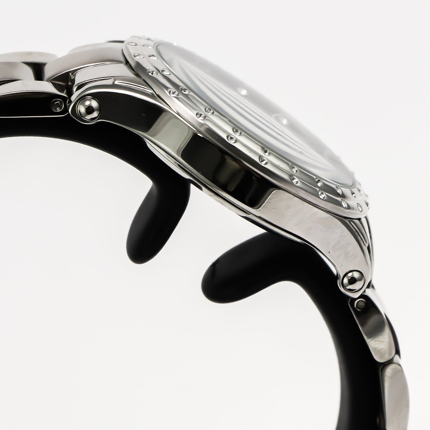 Murex • Swiss Watch • Stainless Steel • 34.3mm • Quartz • 5ATM • MUL558