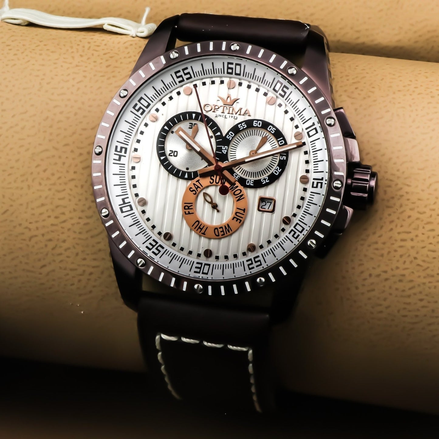 Optima • Swiss Chronograph Watch • Stainless Steel • Quartz • 45mm • OSC281