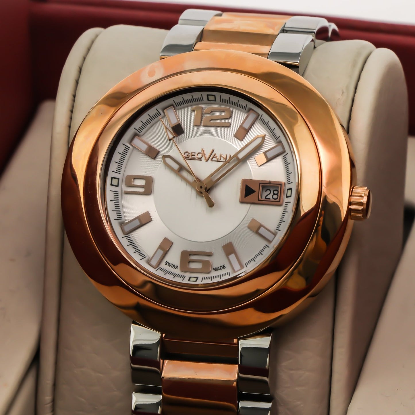 Geovani  • Swiss Watch  • Stainless Steel • Quartz • 44mm • 3ATM • GOB511