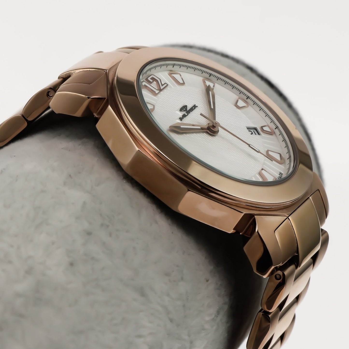 Murex • Swiss Watch• Stainless Steel • 40.60mm • Quartz • 3ATM • RSL872