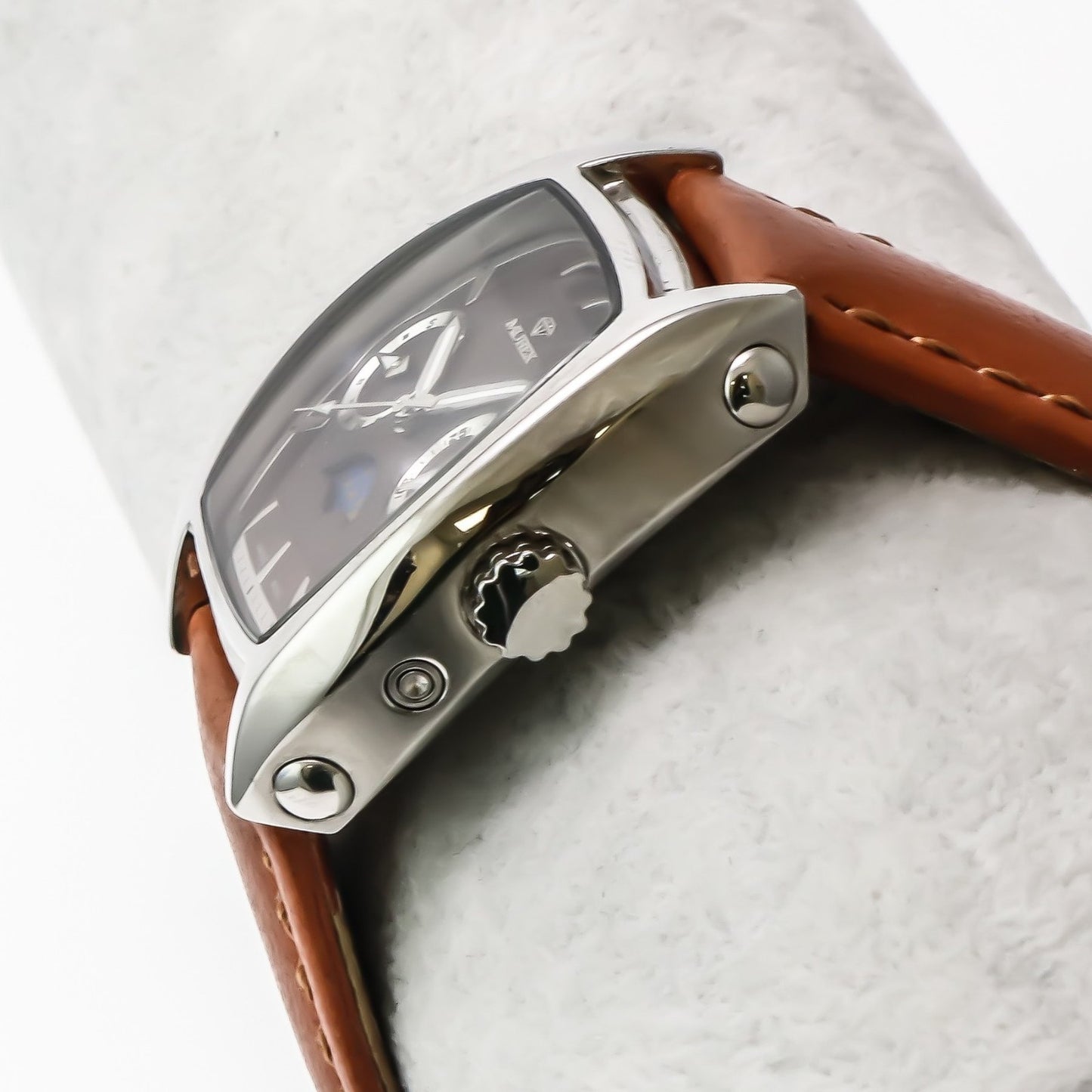 Murex • Swiss Watch • Stainless Steel • 31.5mmx38.5mm • Quartz • 3ATM • FSM721
