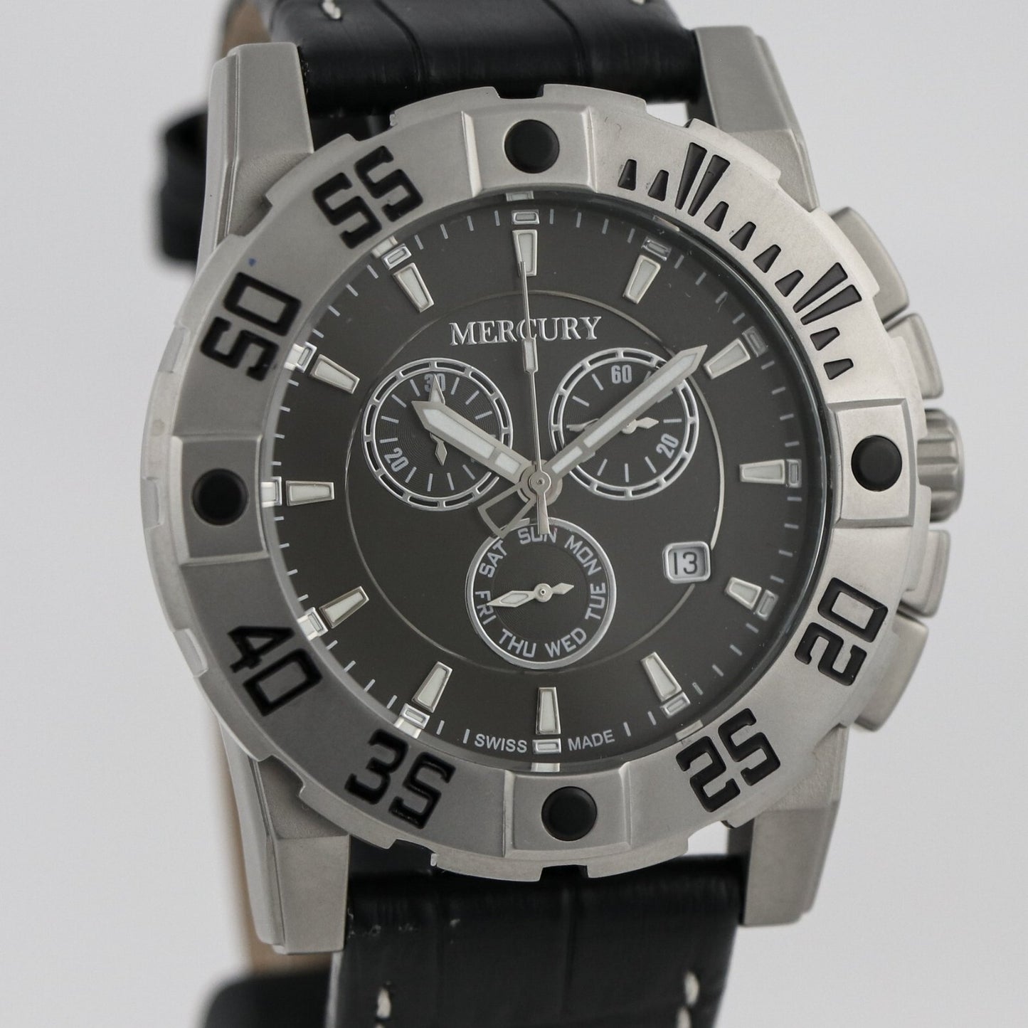 Mercury • 44mm • Swiss Chronograph • Date • 5 ATM • ME10225-SL-3