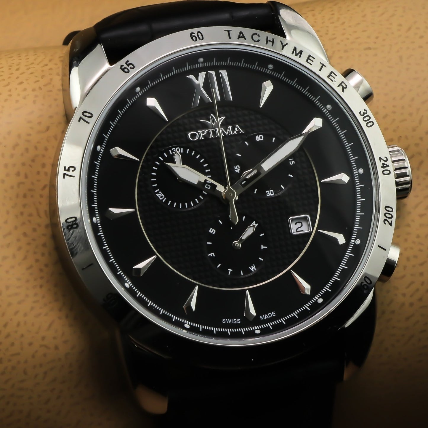 Optima • Swiss Chronograph • Stainless Steel • Quartz • 45.5mm • 5ATM • OSC328