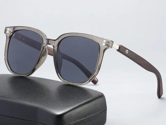 Retro Shades • Yucatan Traders • 148mm Frame • 146mm Temple • 400UV Rating